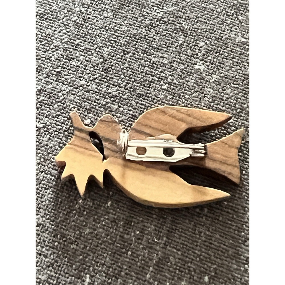 Vintage Hand Carved Wood Peace Dove Pin - Picture 2 of 2